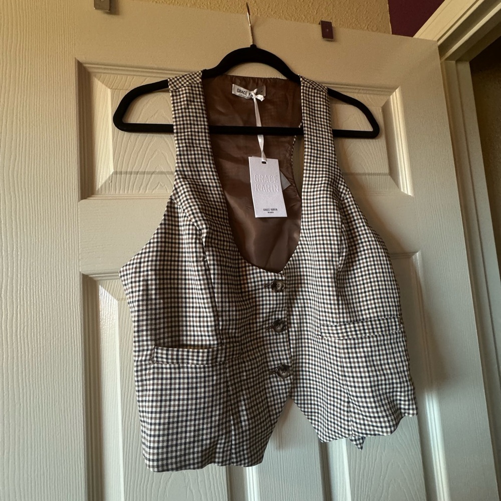 Grace Karin Houndstooth Vest. NWT Never been worn. Only tried on